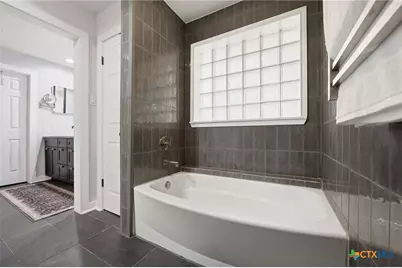 1827 Palace Drive, New Braunfels, TX 78130 - Photo 20