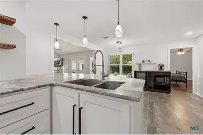 1827 Palace Drive, New Braunfels, TX 78130 - Photo 16