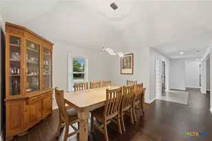 1827 Palace Dr, New Braunfels, TX 78130 - Photo 14