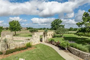 116 Salt Fork Dr, Liberty Hill, TX 78642 - Photo 40