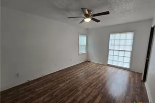 1416 E Avenue C, Temple, TX 76501 - Photo 16