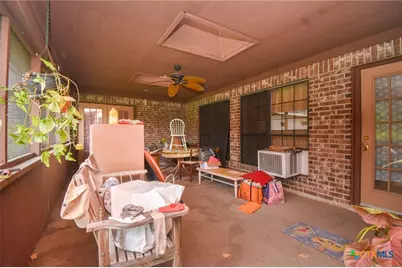 108 Green Way, Victoria, TX 77904 - Photo 32