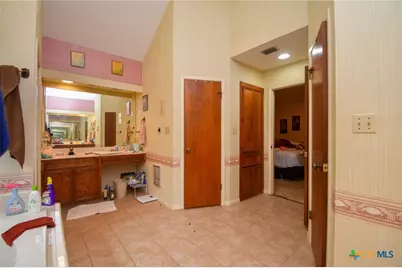 108 Green Way, Victoria, TX 77904 - Photo 30