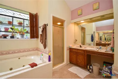 108 Green Way, Victoria, TX 77904 - Photo 28