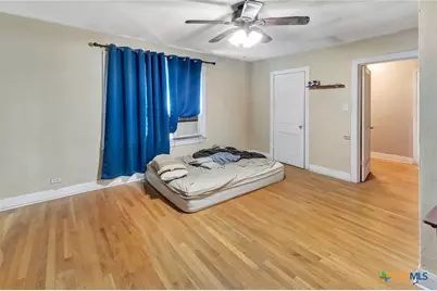 1005 Macarthur Street, Victoria, TX 77901 - Photo 16