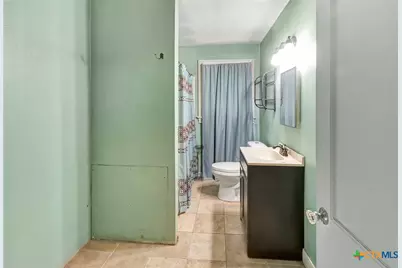 1005 Macarthur Street, Victoria, TX 77901 - Photo 18