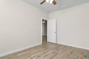 1029 Tabernacle St, Seguin, TX 78155 - Photo 16