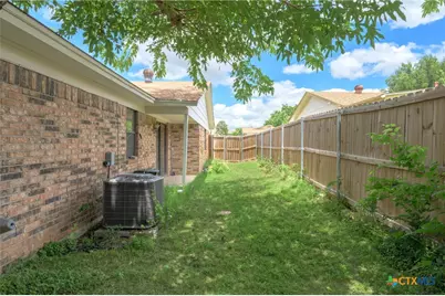 115 W Hogan Drive, Copperas Cove, TX 76522 - Photo 10