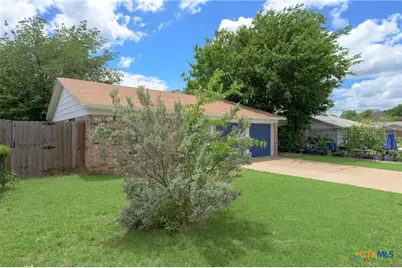 115 W Hogan Drive, Copperas Cove, TX 76522 - Photo 6