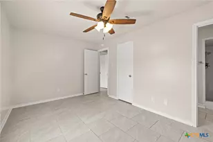 111 E Hogan Dr, Copperas Cove, TX 76522 - Photo 20