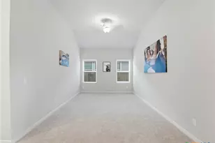 953 Willowbrook Ave, New Braunfels, TX 78130 - Photo 14