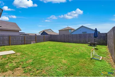 9220 James Bowie, Seguin, TX 78155 - Photo 26