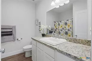 242 Topaz, New Braunfels, TX 78130 - Photo 20