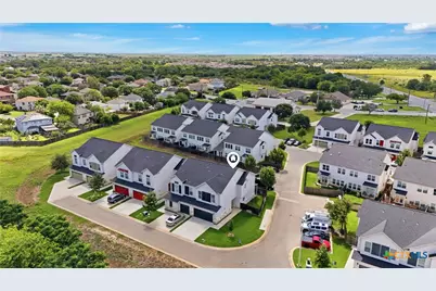 242 Topaz, New Braunfels, TX 78130 - Photo 2