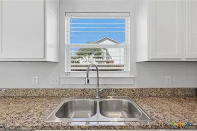 242 Topaz, New Braunfels, TX 78130 - Photo 10