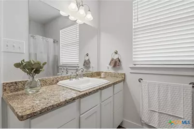 242 Topaz, New Braunfels, TX 78130 - Photo 18