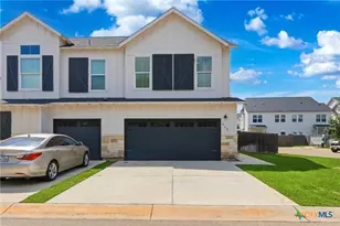 242 Topaz, New Braunfels, TX 78130 - Photo 4