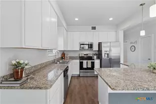 242 Topaz, New Braunfels, TX 78130 - Photo 8