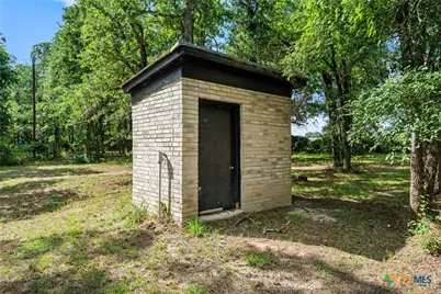 443 County Road 316, Jonesboro, TX 76538 - Photo 30
