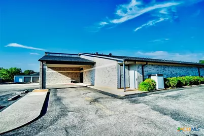 515 N King Street #108, Seguin, TX 78155 - Photo 4
