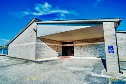515 N King Street #108, Seguin, TX 78155 - Photo 2