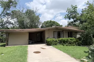 316 S Bouldin St, Hamilton, TX 76531 - Photo 2