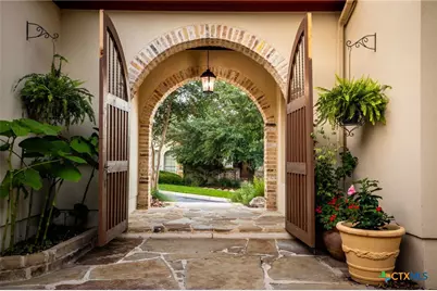 1114 Tuscan Ridge, New Braunfels, TX 78130 - Photo 6