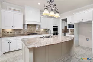 1114 Tuscan Ridge, New Braunfels, TX 78130 - Photo 22