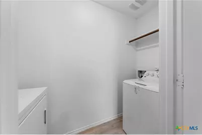 9248 James Bowie, Seguin, TX 78155 - Photo 18