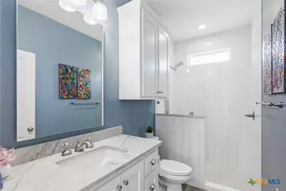 944 West Lake Trail, Victoria, TX 77905 - Photo 22