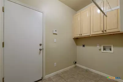 2610 Fairwood Drive, New Braunfels, TX 78132 - Photo 24