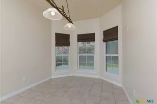 2610 Fairwood Dr, New Braunfels, TX 78132 - Photo 10