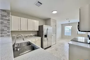 204 Woodley Rd, Leander, TX 78641 - Photo 14