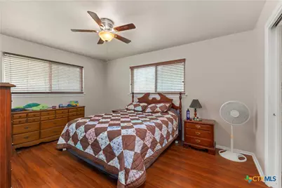 21 Ohio Avenue, New Braunfels, TX 78130 - Photo 14