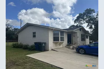 21 Ohio Avenue, New Braunfels, TX 78130 - Photo 16