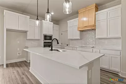 138 Dana Point Road, Lorena, TX 76655 - Photo 8