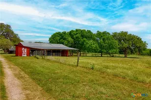 7755 Fm 1295, Moulton, TX 77975 - Photo 36