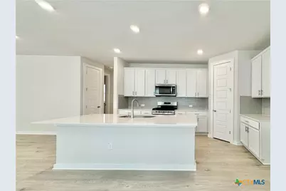 404 Tinto Street, Leander, TX 78641 - Photo 10