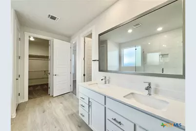 404 Tinto Street, Leander, TX 78641 - Photo 22