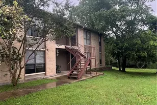 229 Craddock Ave, San Marcos, TX 78666 - Photo 1