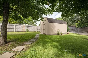 1328 Dime Box Cir, New Braunfels, TX 78130 - Photo 46
