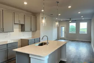 10905 Tallsalt Dr, Austin, TX 78754 - Photo 4