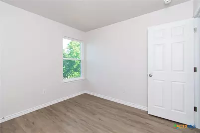 802 White Meadow Lane #B, Harker Heights, TX 76548 - Photo 12