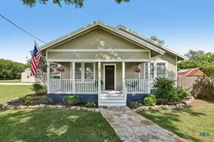 117 N Main St, Paige, TX 78659 - Photo 1