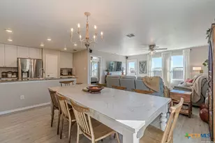 542 Summersweet Rd, New Braunfels, TX 78130 - Photo 4