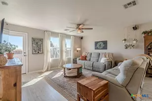542 Summersweet Rd, New Braunfels, TX 78130 - Photo 6