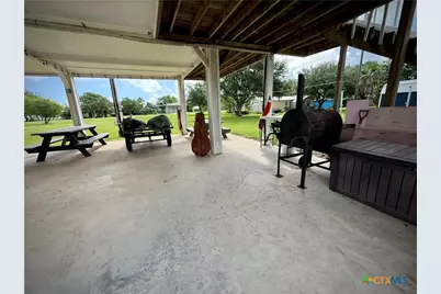 111 Springfield Avenue, Port Lavaca, TX 77979 - Photo 28
