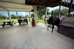 111 Springfield Ave, Port Lavaca, TX 77979 - Photo 28