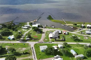 111 Springfield Ave, Port Lavaca, TX 77979 - Photo 10