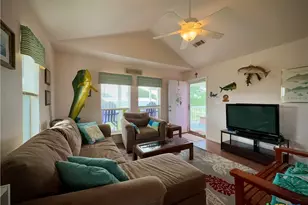 111 Springfield Ave, Port Lavaca, TX 77979 - Photo 16